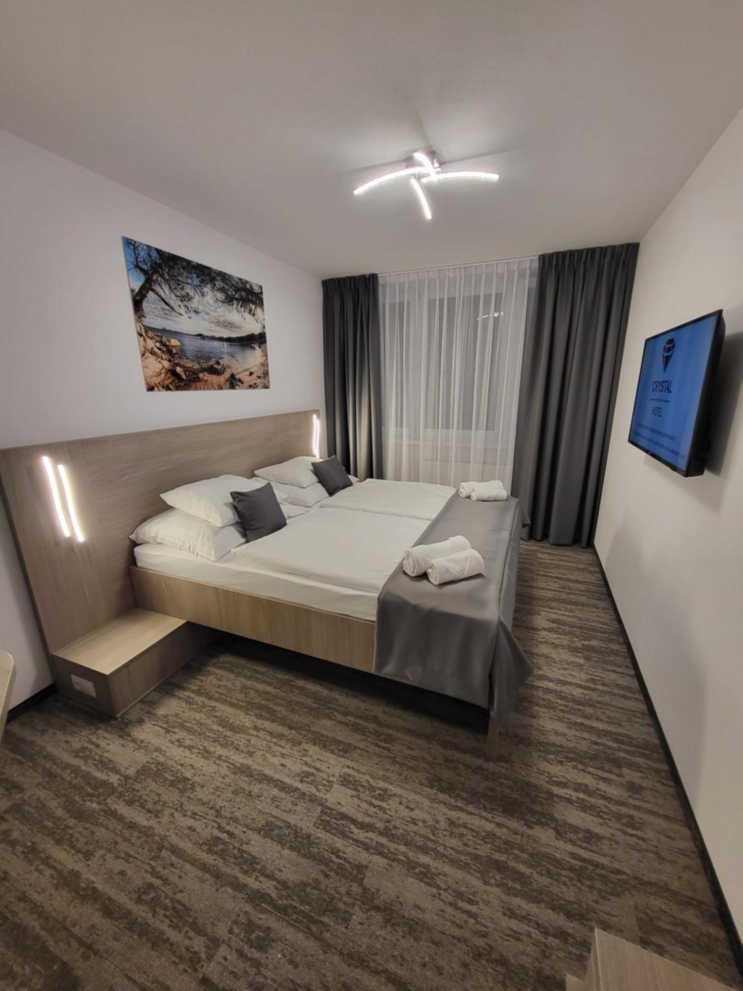 Hotel Crystal Кошице Екстер'єр фото