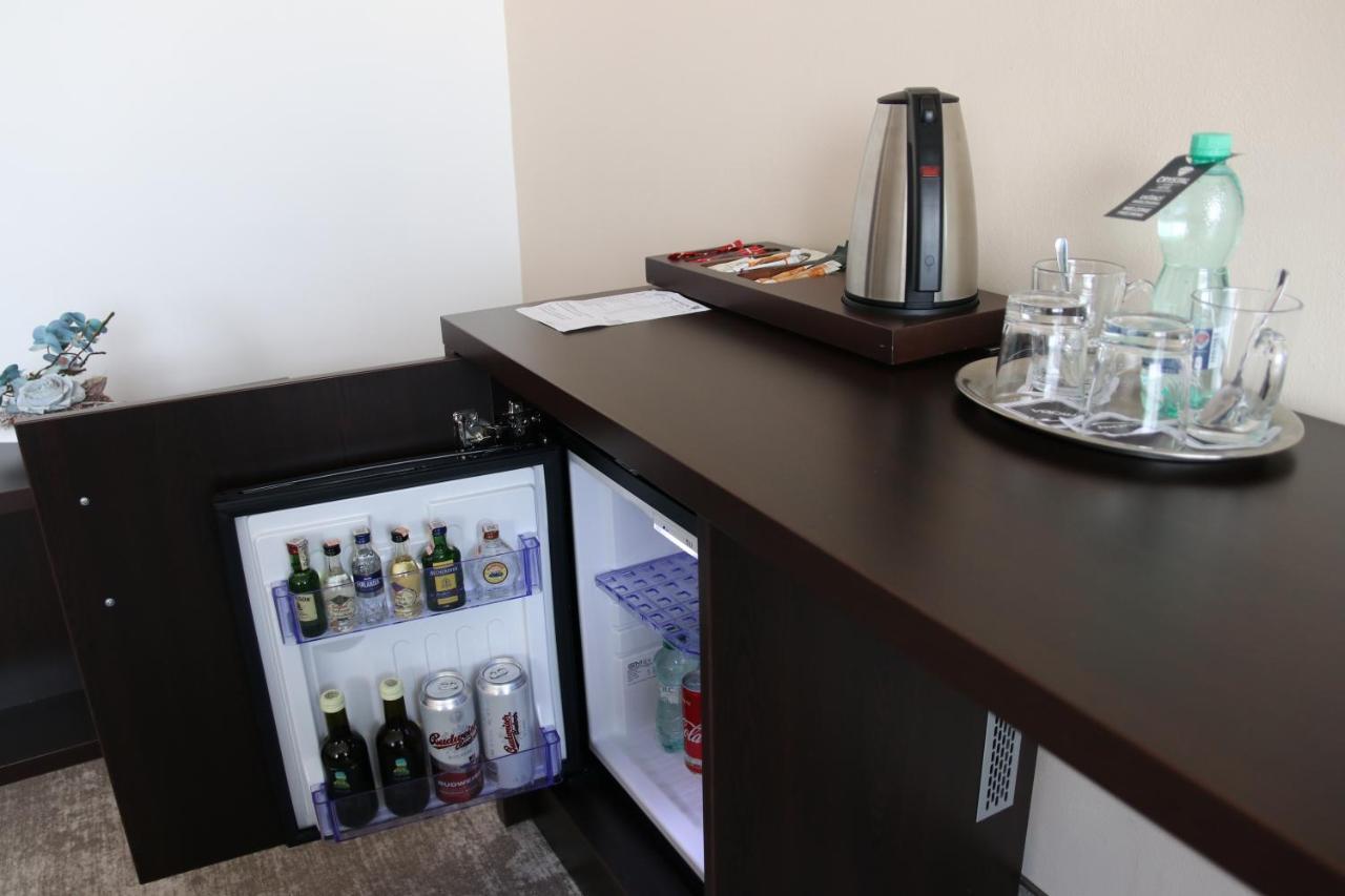Hotel Crystal Кошице Екстер'єр фото